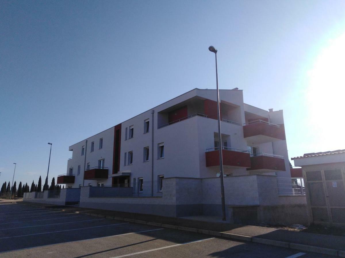 Holly Apartman Umag Exterior foto